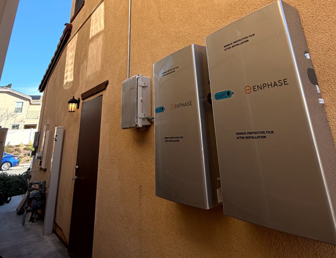 Solar Edge Inverter Pic